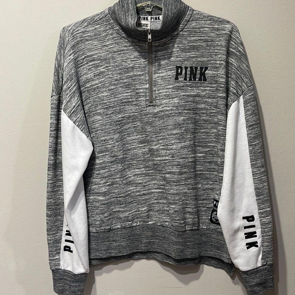 Size M cotton Sweatshirt Cozy by Pink